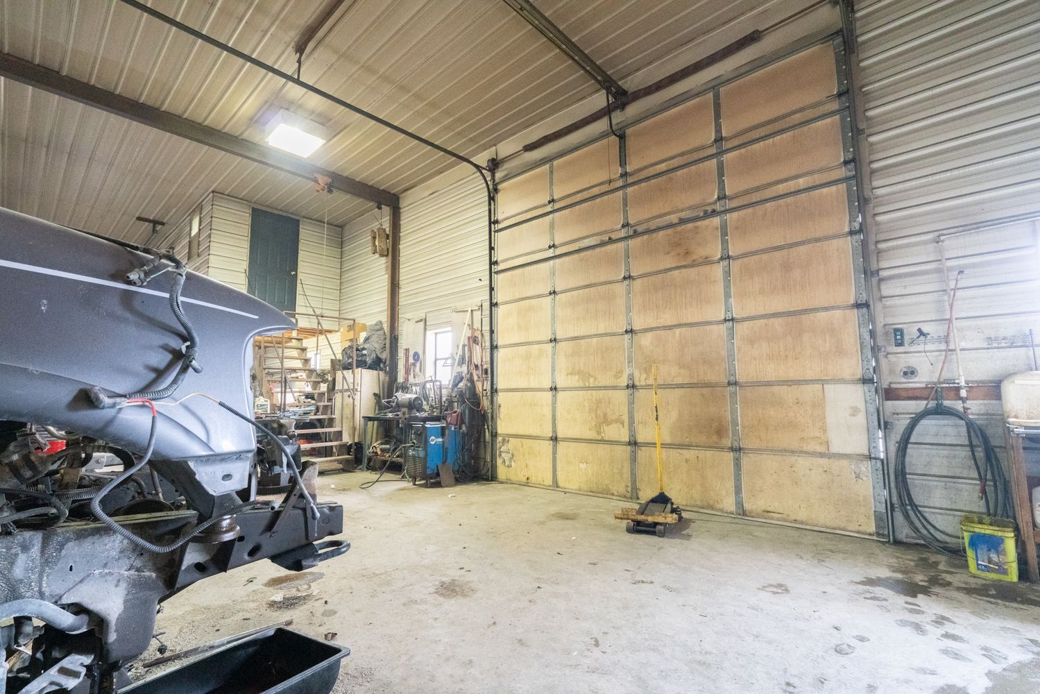 1975 County Road 1440, Moberly, MO 65270